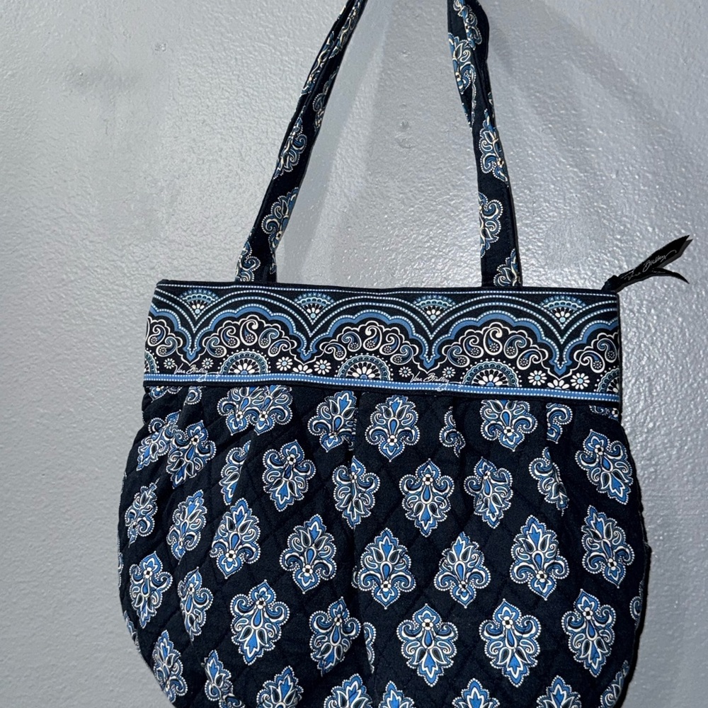 Vera Bradley Retired Calypso Pattern - Picture 2 of 4